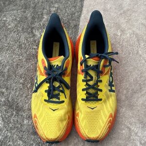 Hoka Challenger ATR 7 13D